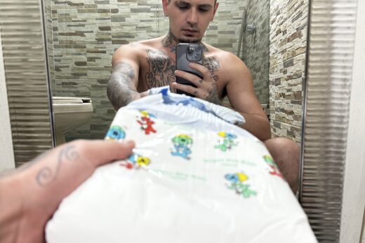 ABDL Daddy ready to give you changies